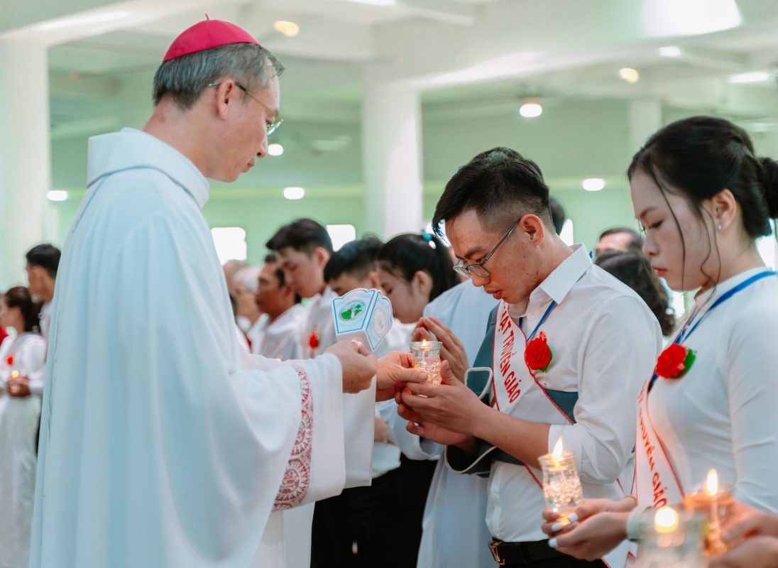 TRUNG TÂM HÀNH HƯƠNG ĐỨC MẸ NÚI CÚI, NƠI HÀNG VẠN CON TIM HƯỚNG VỀ NGÀY LỄ TRUYỀN GIÁO 11 10