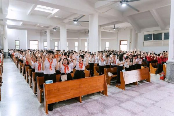 GIỚI TRẺ VÀ THÁNH TÍCH CARLO ACUTIS 5 z7173894912766 946f2edb547cdcf15aea387ca56da757