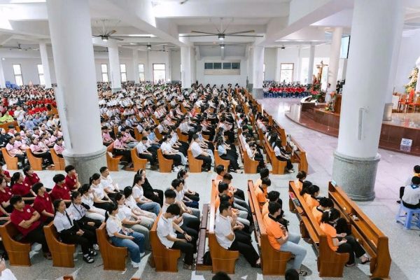 GIỚI TRẺ VÀ THÁNH TÍCH CARLO ACUTIS 14 z7173894939274 6db4593f091391be8beed967077b3532